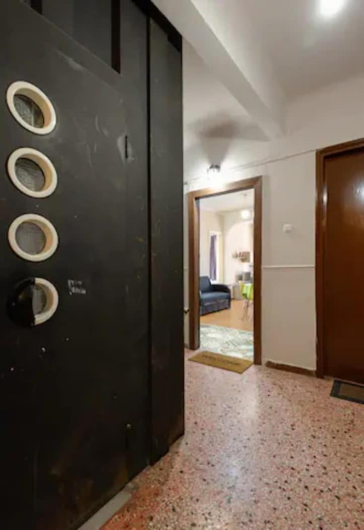 Private Pristine Balcony Home- Heart Of The Center Thessaloniki Exterior photo
